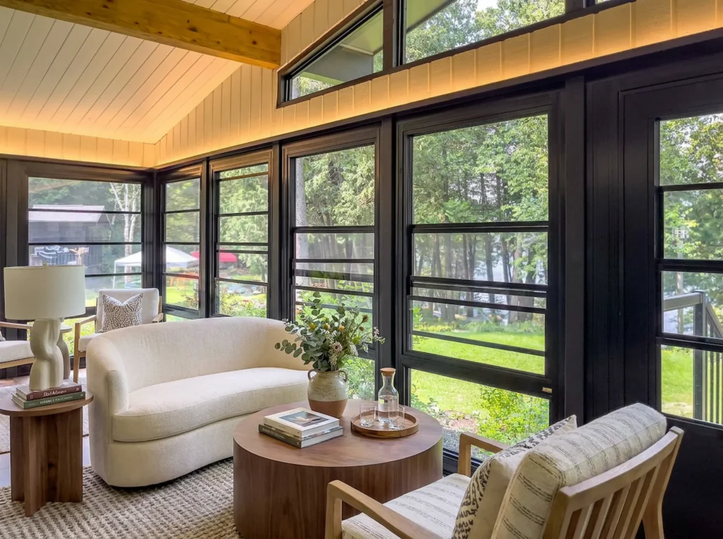 Create a more comfortable Manitoba deck with wall solutions designed to provide shade and protection from intense summer sun.